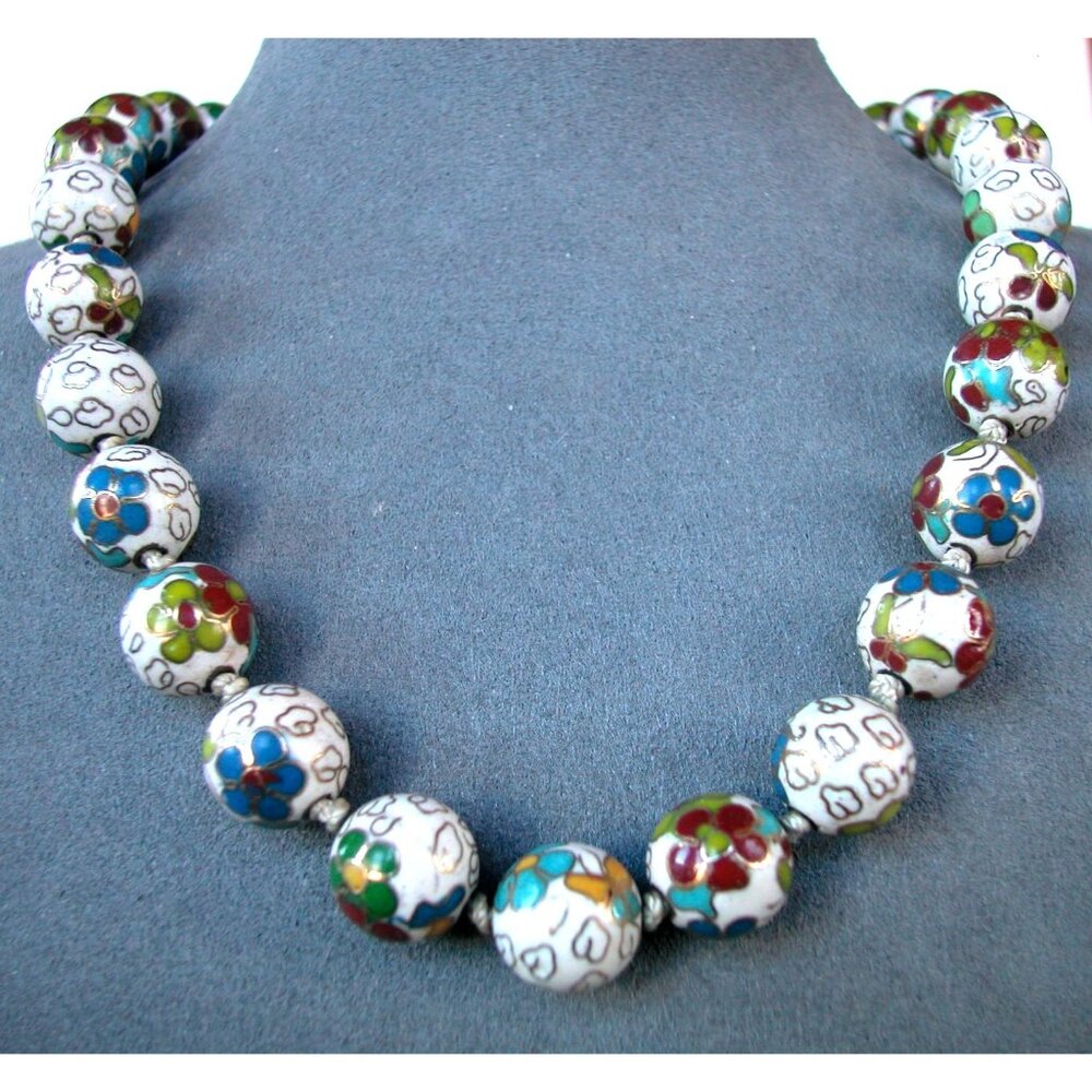 Vintage Cloisonné Beaded Necklace With Floral Design & Intricate Clasp - 24 Inch